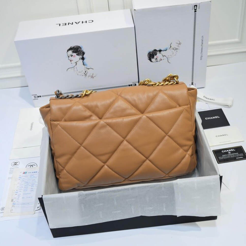 CHANEL 19 MAXI HANDBAG  (high-end grade)
