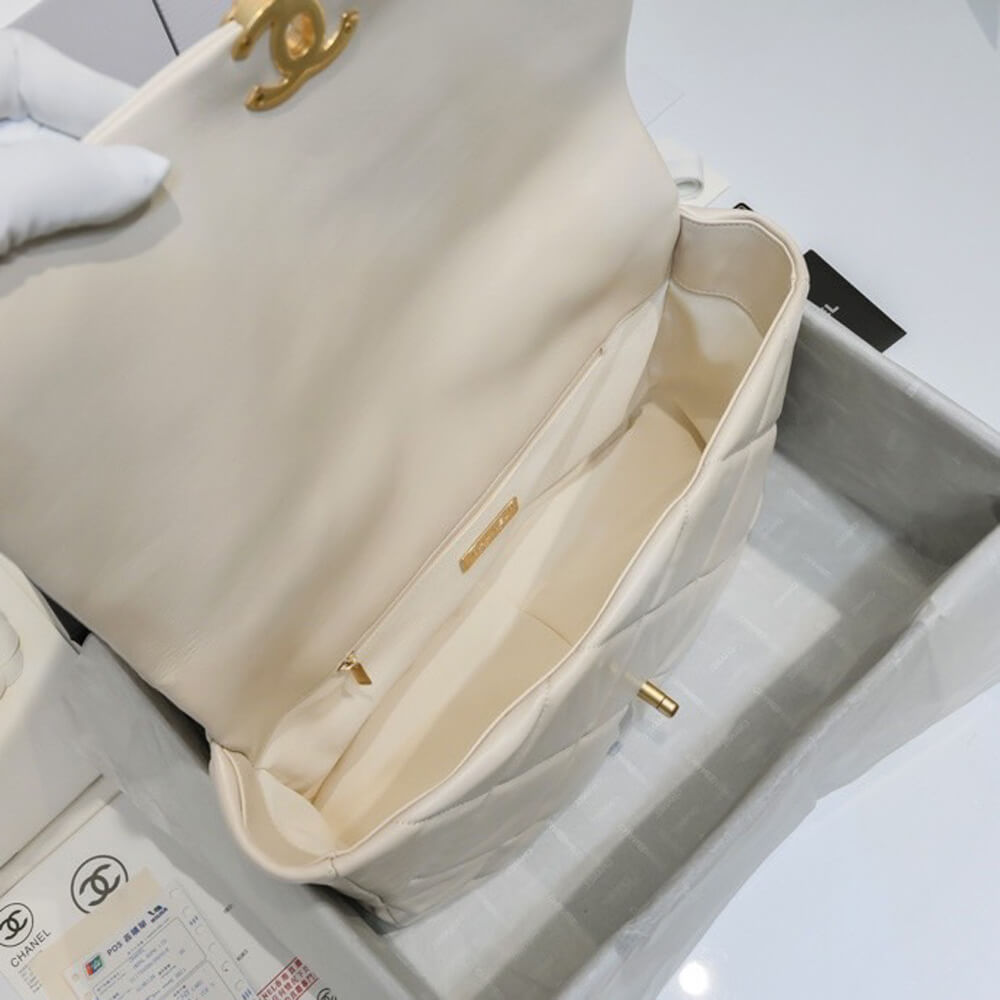 CHANEL 19 MAXI HANDBAG  (high-end grade)