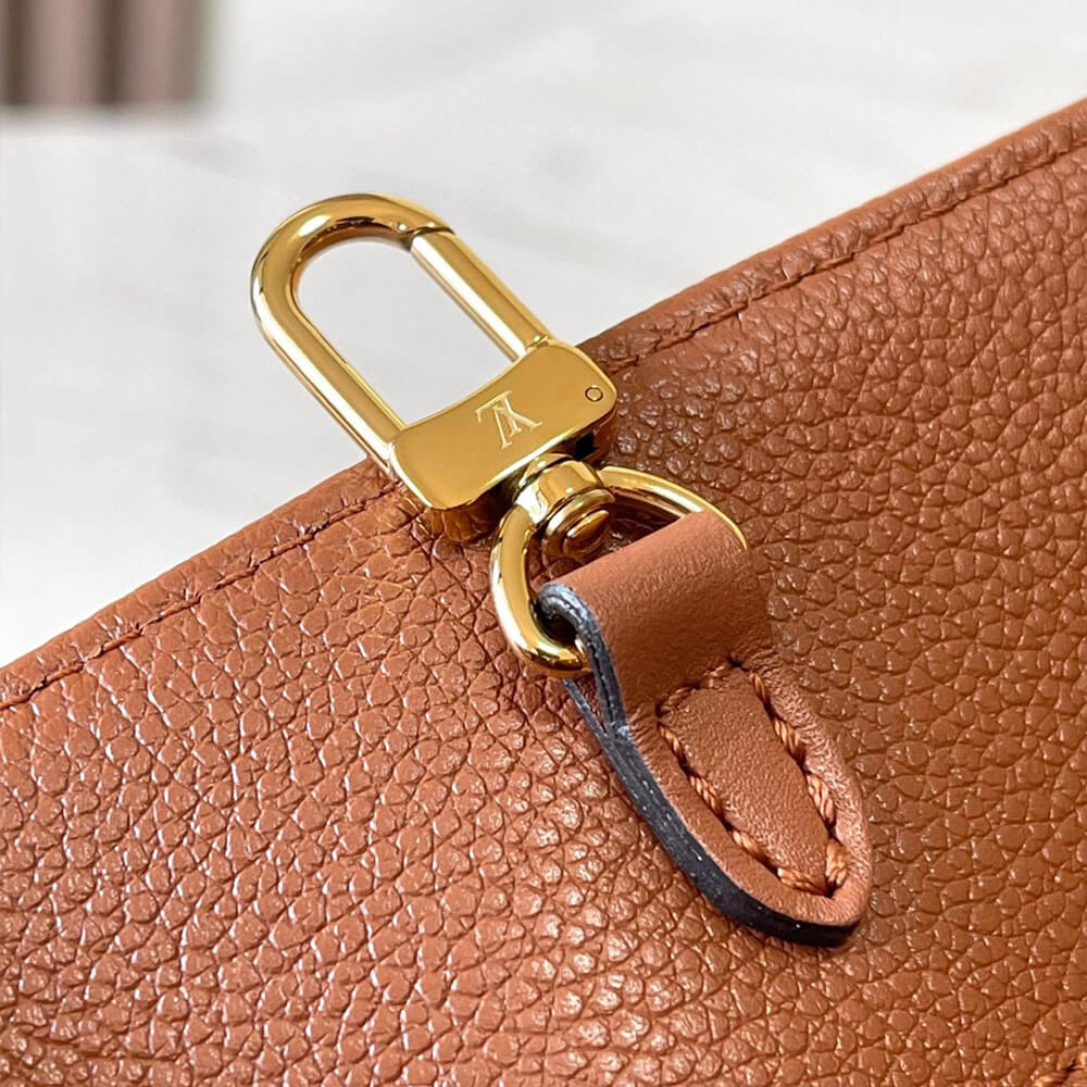LV OnTheGo MM   (High-end grade)
