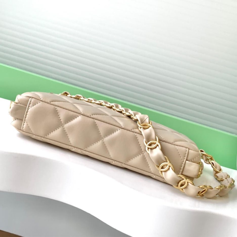 CHANEL Hippie Bag