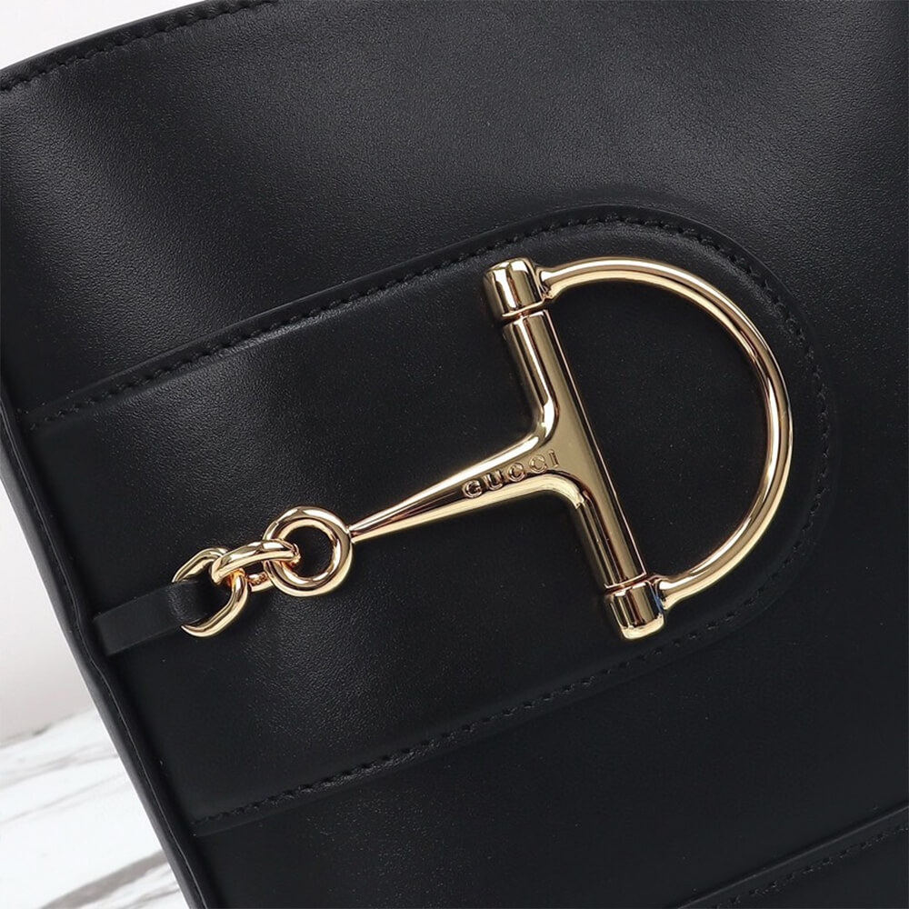 G*u*i 73 mini bucket bag