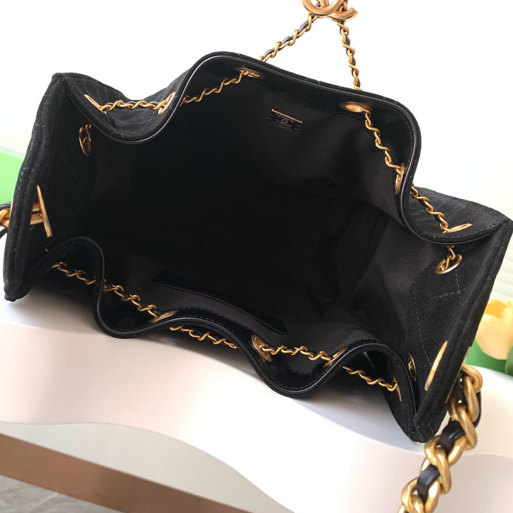 CHANEL 25 Small Handbag SUEDE(high-end grade)