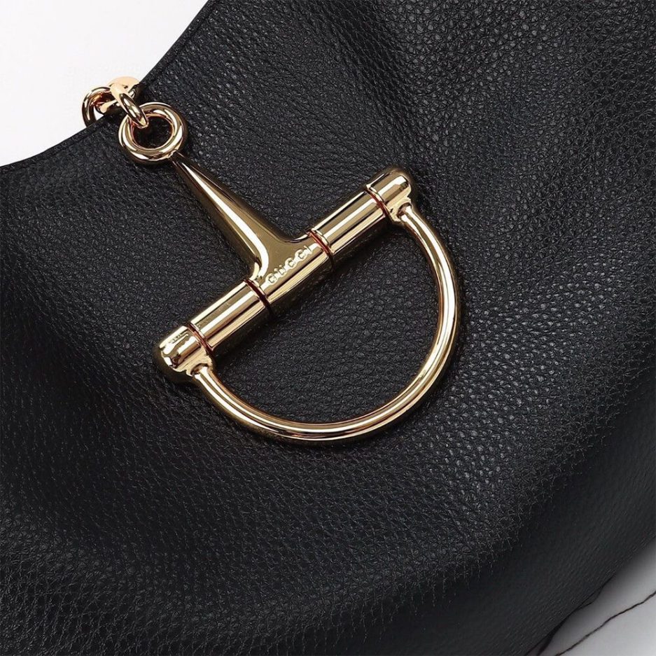G*u*i softbit maxi shoulder bag