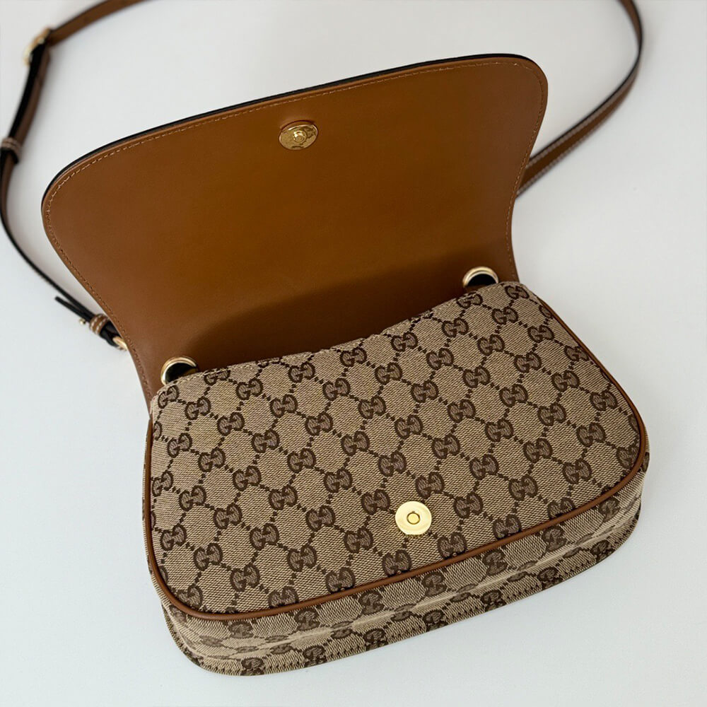 G*u*i blondie medium top handle bag
